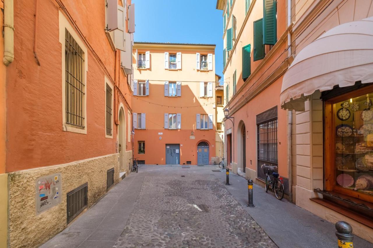 Golden Suite By Studio Vita Bologna Exterior foto